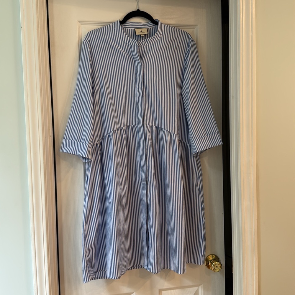 TUCKERNUCK Blue and White Stripe Royal Shirt Dress, Size XL - Picture 3 of 12